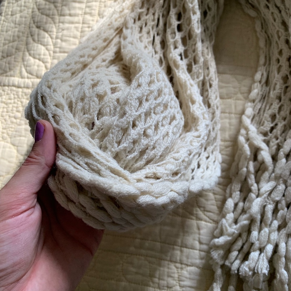 BOHO☁️ cozy neutral woven scarf / marshmallow soft - Picture 2 of 5